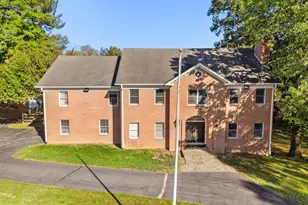 9200 Falls Run Rd, McLean, VA 22102 - Photo 9