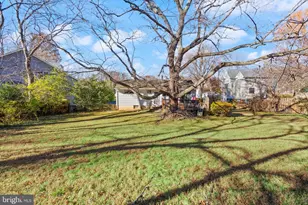 1412 Patrick Cir SW, Vienna, VA 22180 - Photo 9