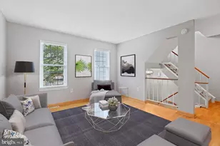 2384 Branleigh Park Ct, Reston, VA 20191 - Photo 7