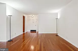 5904 Mt Eagle Dr, Alexandria, VA 22303 - Photo 9