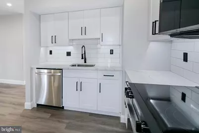 1279 Bond Street, Herndon, VA 20170 - Photo 3