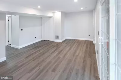 1279 Bond Street, Herndon, VA 20170 - Photo 31