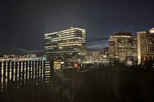 7887 Jones Branch Dr, McLean, VA 22102 - Photo 9