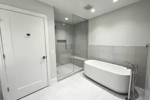 7887 Jones Branch Dr, McLean, VA 22102 - Photo 21