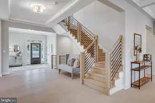 903 Hillcrest Dr SW, Vienna, VA 22180 - Photo 15