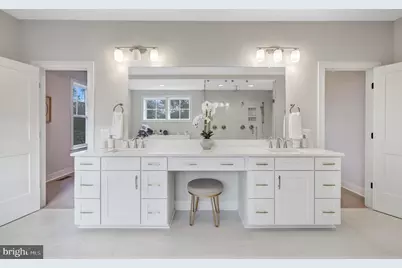 903 Hillcrest Drive SW, Vienna, VA 22180 - Photo 43