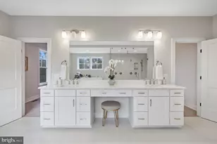 903 Hillcrest Dr SW, Vienna, VA 22180 - Photo 43