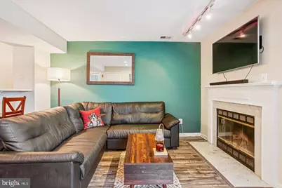 6000 Ellesmere Court #B, Alexandria, VA 22315 - Photo 7