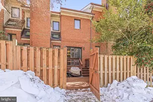 1465 Hampton Hill Cir, McLean, VA 22101 - Photo 49