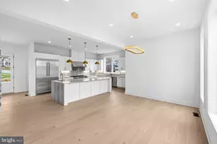 719 Meadow Ln SW, Vienna, VA 22180 - Photo 33