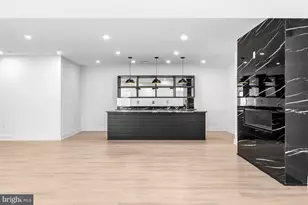 719 Meadow Ln SW, Vienna, VA 22180 - Photo 31