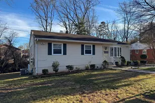 131 Casmar St SE, Vienna, VA 22180 - Photo 9