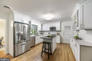 6528 Windham Ave, Alexandria, VA 22315 - Photo 3
