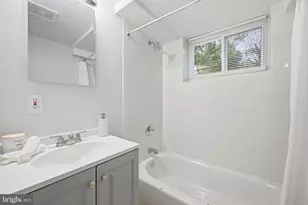 3908 Braddock Rd, Alexandria, VA 22312 - Photo 27
