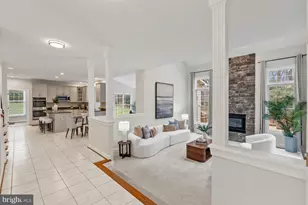 1050 Northfalls Ct, Great Falls, VA 22066 - Photo 11