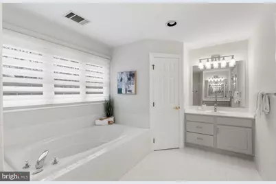 1050 Northfalls Court, Great Falls, VA 22066 - Photo 41