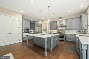 8340 Springhaven Garden Ln, McLean, VA 22102 - Photo 11