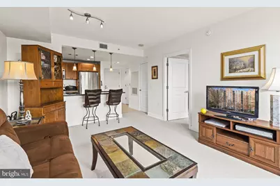2451 Midtown Avenue #1413, Alexandria, VA 22303 - Photo 5