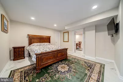 6042 Munson Hill Road, Falls Church, VA 22041 - Photo 21