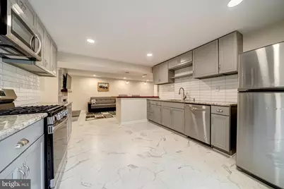 6042 Munson Hill Road, Falls Church, VA 22041 - Photo 9