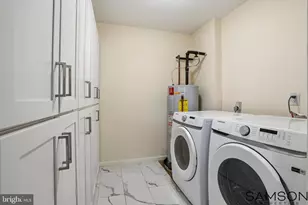 13505 Coates Ln, Herndon, VA 20171 - Photo 17