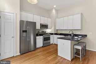 5432 Summer Leaf Ln, Alexandria, VA 22312 - Photo 3