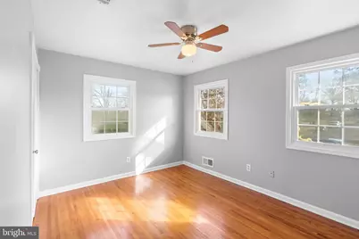 8600 Kentford Drive, Springfield, VA 22152 - Photo 31
