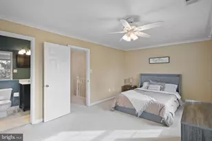 14722 Stream Pond Dr, Centreville, VA 20120 - Photo 15