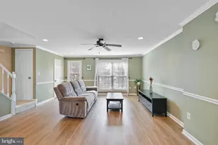 14722 Stream Pond Dr, Centreville, VA 20120 - Photo 7