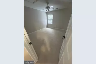 896 Broad Oaks Drive, Herndon, VA 20170 - Photo 3