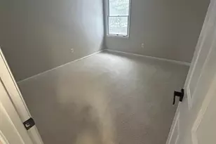 896 Broad Oaks Dr, Herndon, VA 20170 - Photo 3