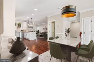 5450 Edsall Ridge Pl, Alexandria, VA 22312 - Photo 11