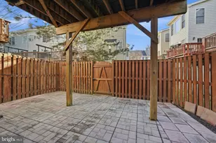 7665 Audubon Meadow Way, Alexandria, VA 22306 - Photo 27