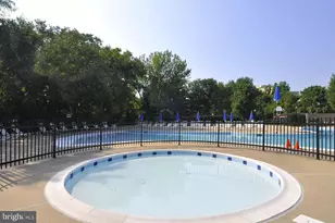 6610 E Wakefield Dr, Alexandria, VA 22307 - Photo 25