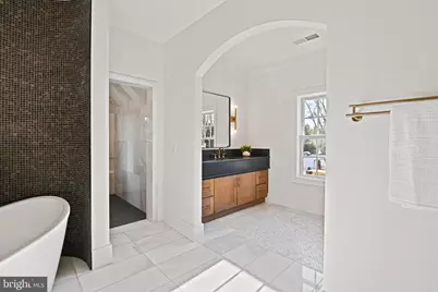 352 Ayr Hill Avenue NE, Vienna, VA 22180 - Photo 43