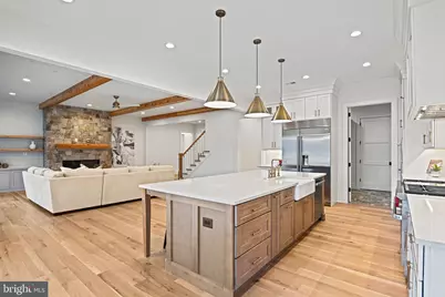 352 Ayr Hill Avenue NE, Vienna, VA 22180 - Photo 21