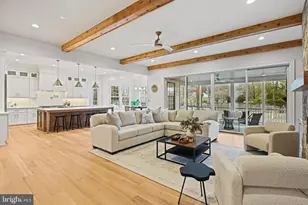 352 Ayr Hill Ave NE, Vienna, VA 22180 - Photo 23