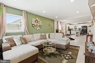 7024 Lee Park Ct, Falls Church, VA 22042 - Photo 1