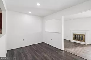 8703 Village Green Ct, Alexandria, VA 22309 - Photo 11