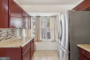 8703 Village Green Ct, Alexandria, VA 22309 - Photo 15