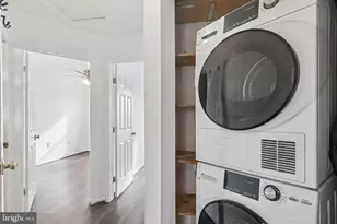 8703 Village Green Ct, Alexandria, VA 22309 - Photo 31