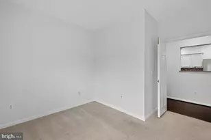 12016 Taliesin Pl, Reston, VA 20190 - Photo 23