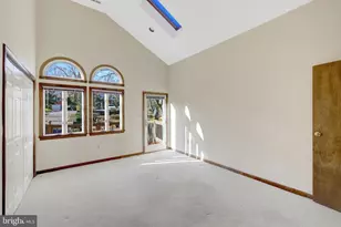 6220 Lakeview Dr, Falls Church, VA 22041 - Photo 37