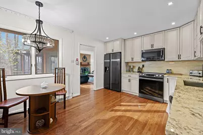 2026 Hunter Mill Road, Vienna, VA 22181 - Photo 9