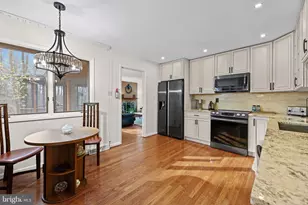 2026 Hunter Mill Rd, Vienna, VA 22181 - Photo 9