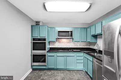 8360 Greensboro Drive #516, McLean, VA 22102 - Photo 13