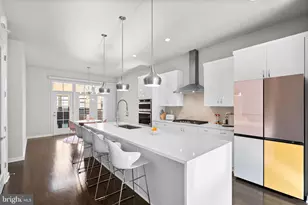 7509 Sawyer Farm Wy, McLean, VA 22102 - Photo 9