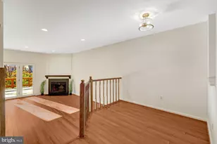 11200 Silentwood Ln, Reston, VA 20191 - Photo 15