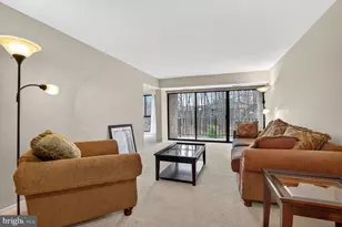 2063 Royal Fern Ct, Reston, VA 20191 - Photo 3