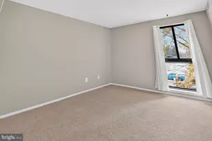 2063 Royal Fern Ct, Reston, VA 20191 - Photo 13